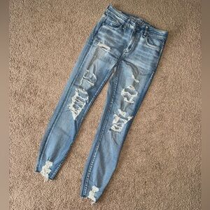 AE high rise stretchy skinny jegging size 4